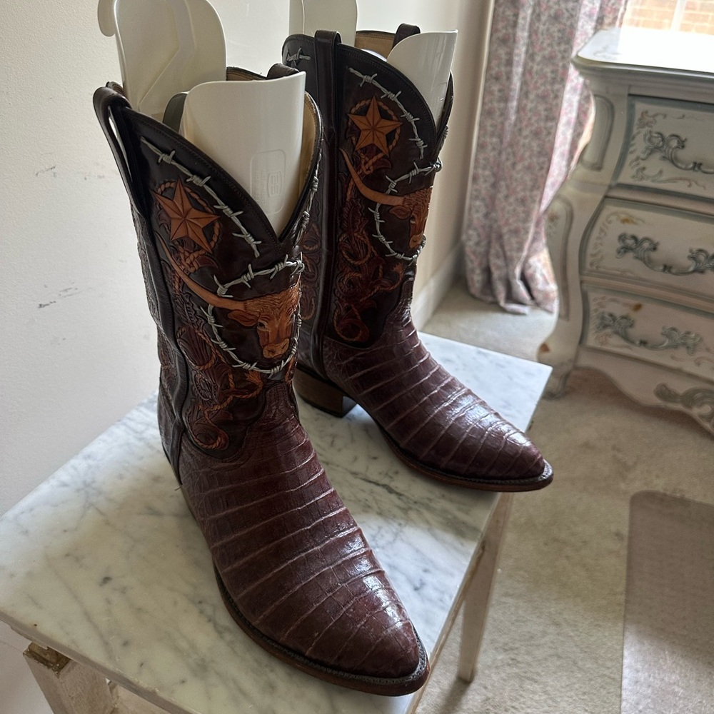 Lucchese Brown Cowboy Boots with Tan Accents